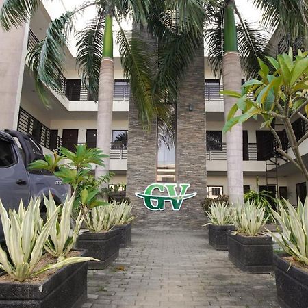 Garden Vista Hotel Davao Stadt Exterior foto