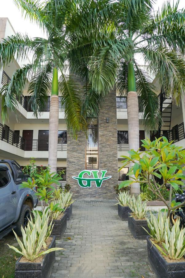 Garden Vista Hotel Davao Stadt Exterior foto