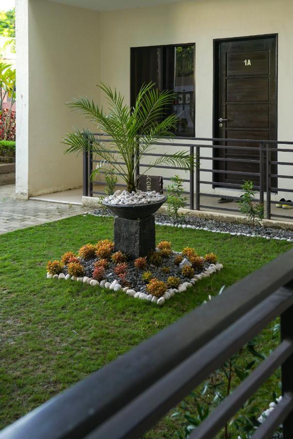 Garden Vista Hotel Davao Stadt Exterior foto
