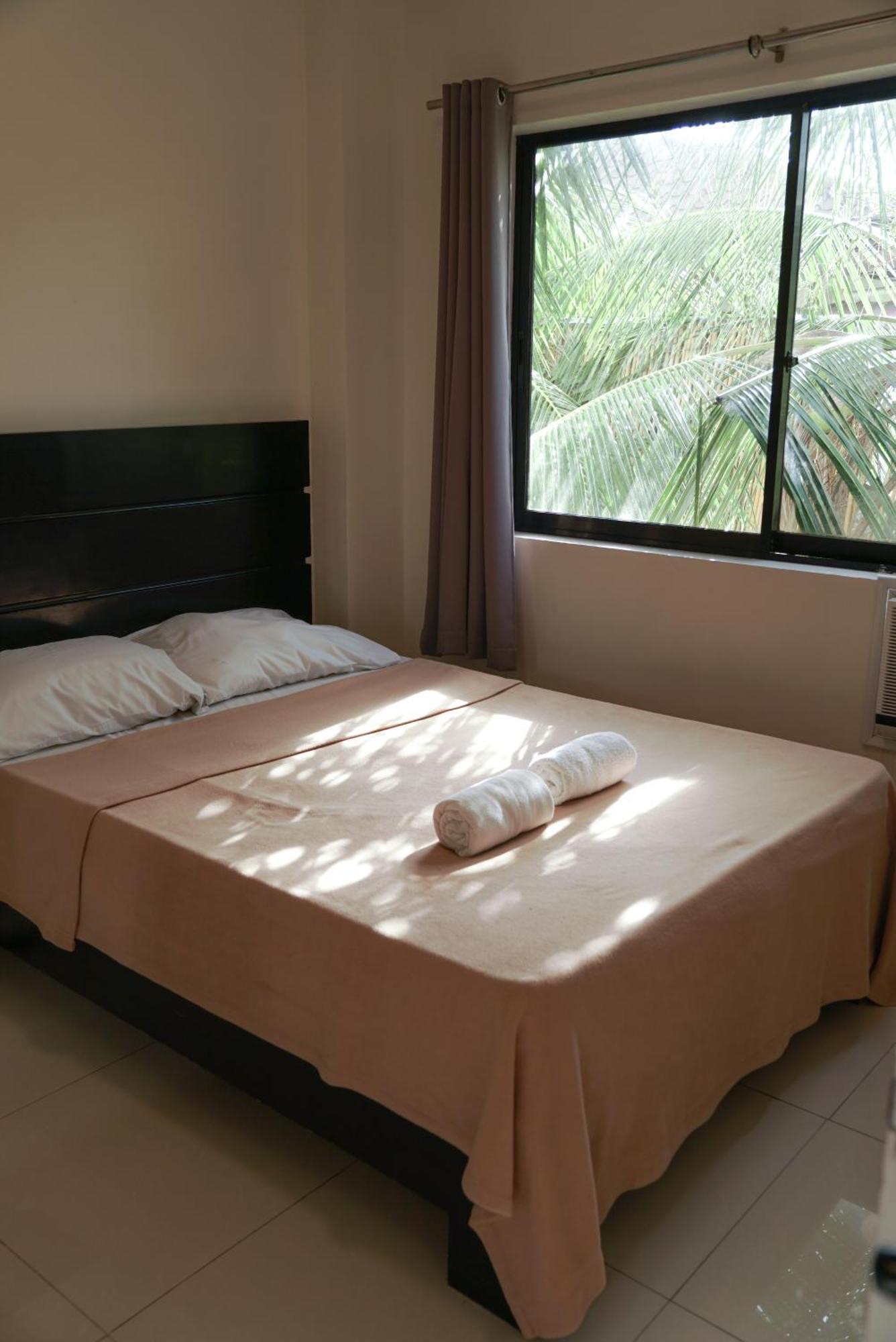 Garden Vista Hotel Davao Stadt Zimmer foto